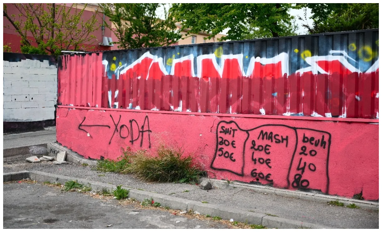 Derrière la guerre entre "yoda" et "", "le nouveau monde" du