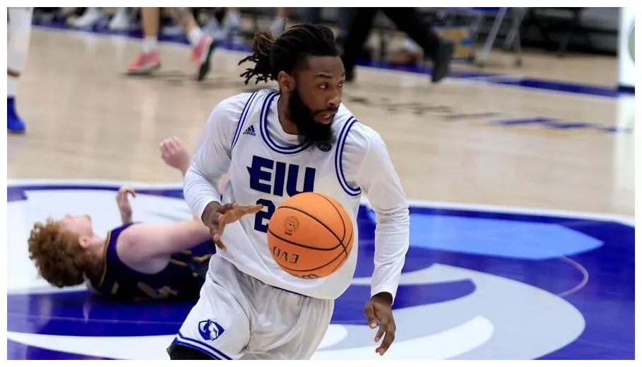 Eastern Illinois men's basketball records third straight win