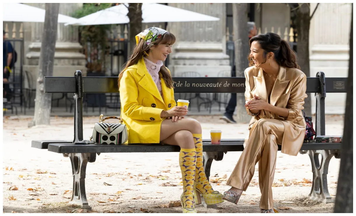 Emily in paris la bande-annonce de la saison 3 vogue france