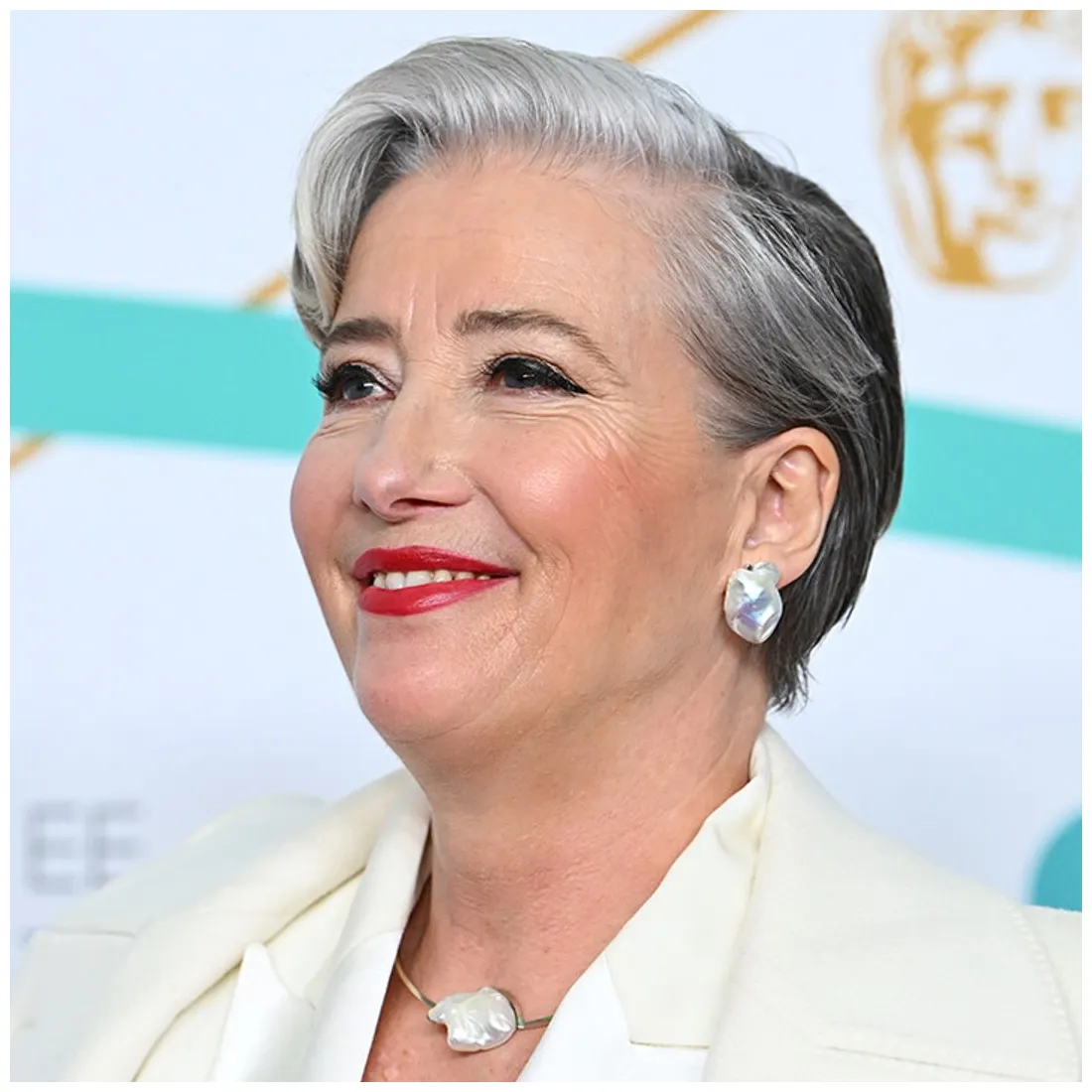 Latest news, pictures & videos hello!