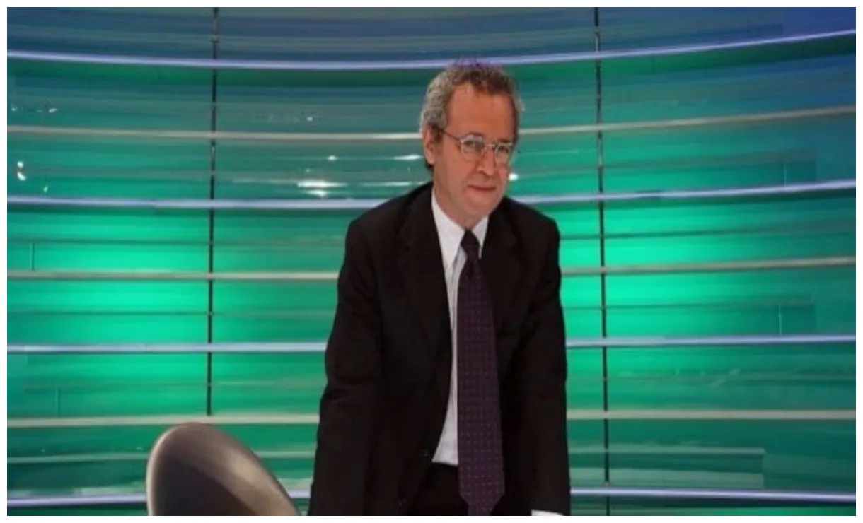 Enrico Mentana | Carriera | Biografia | Curiosità | Vita privata | Social