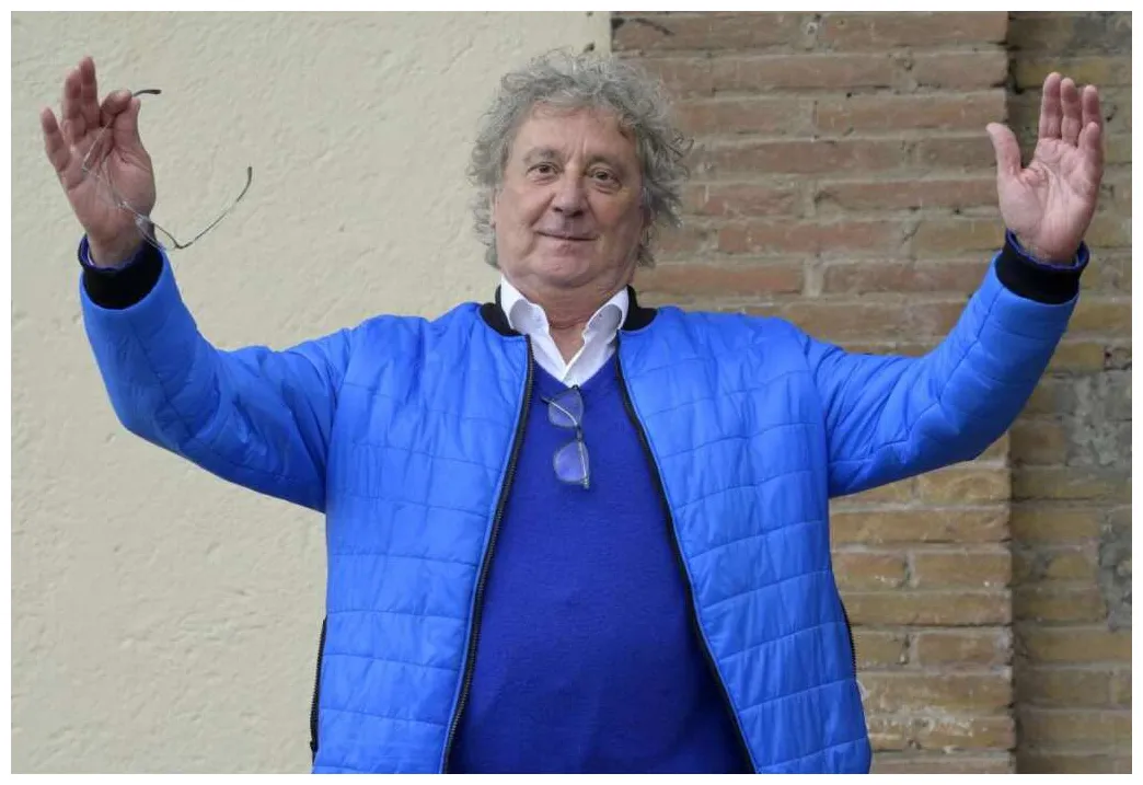 Quanti anni ha? età, fidanzata, figlio, malattia