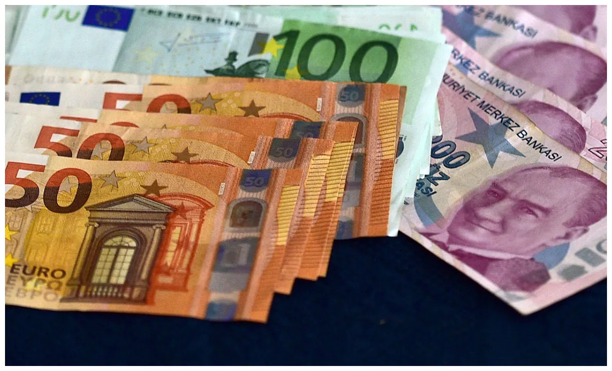 Euro/TL ilk kez 32 lirayı gördü!