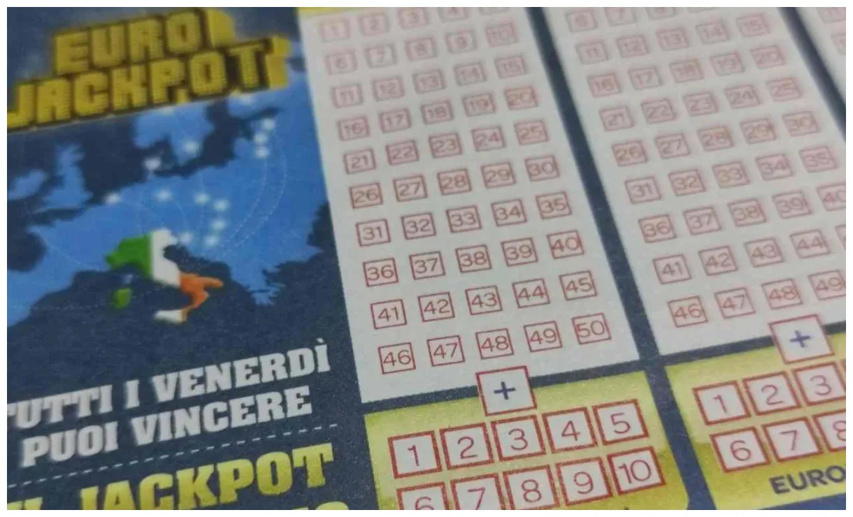 Eurojackpot oggi, l'estrazione di venerdì 25 dicembre | Diretta Live numeri
