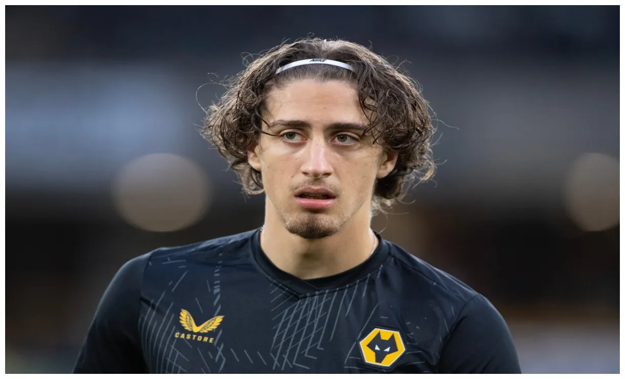 Posts interesting two-word message amid wolves exit rumours