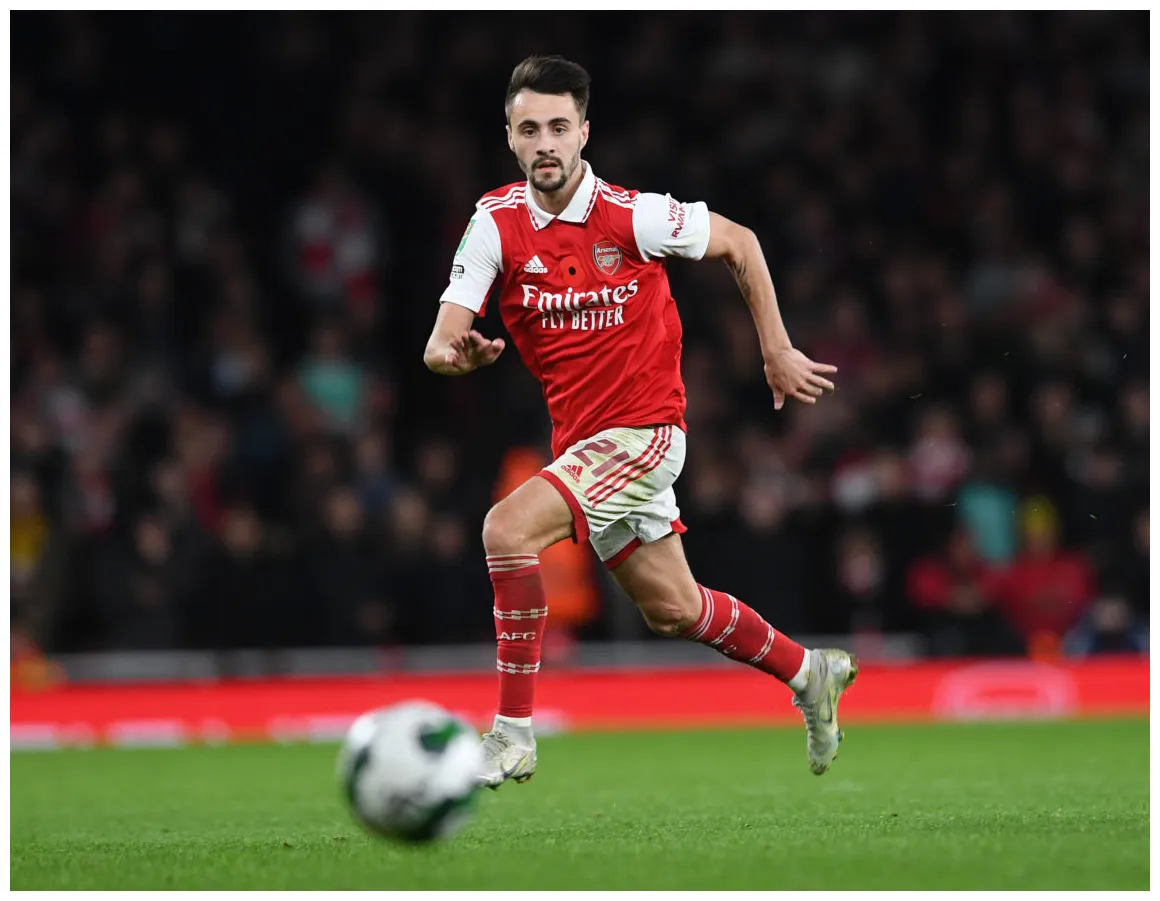 Video fabio vieira shows off goalkeeping skills with outrageous save