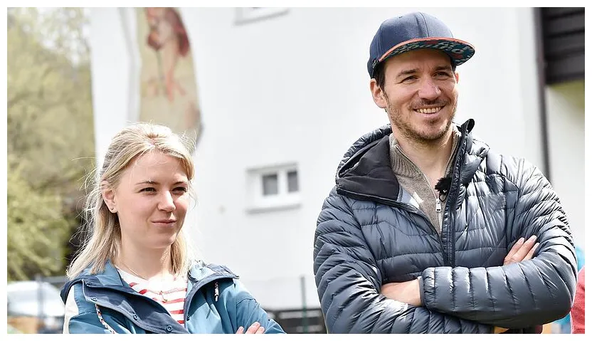 Kein Kuss für Miriam Neureuther: Hier knutscht Ehemann Felix fremd