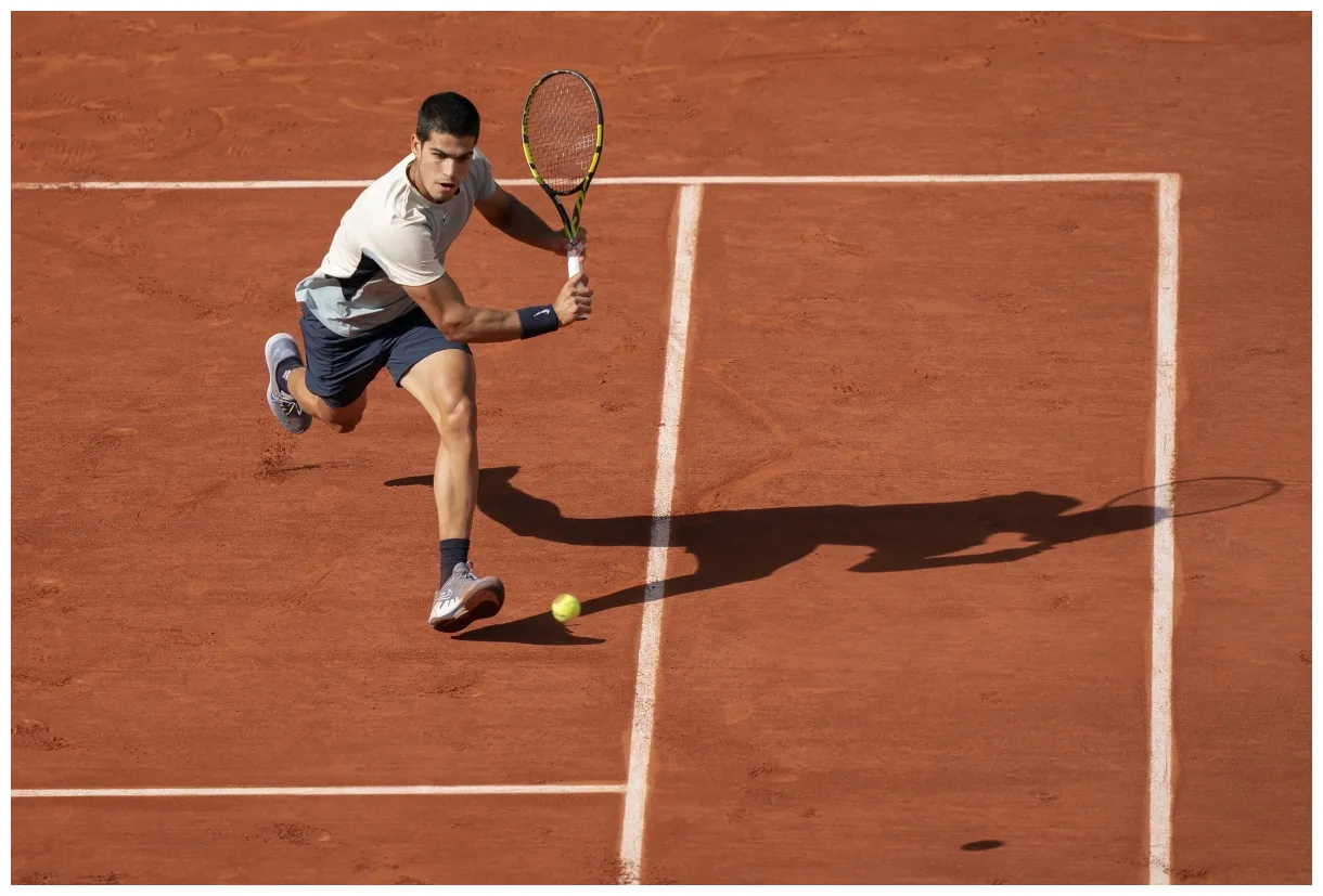Carlos alcaraz gets the better of fabio in a thriller in rio