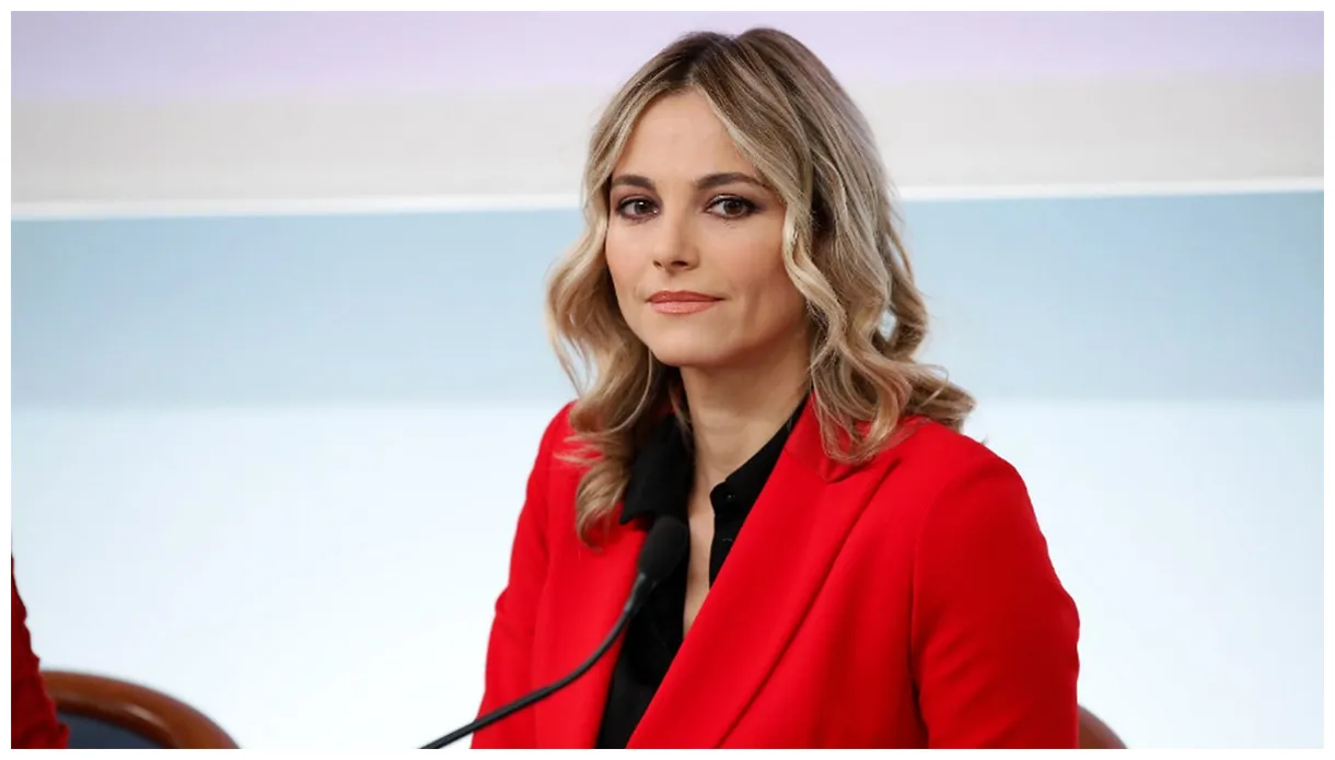 Biografia carriera, foto e vita privata