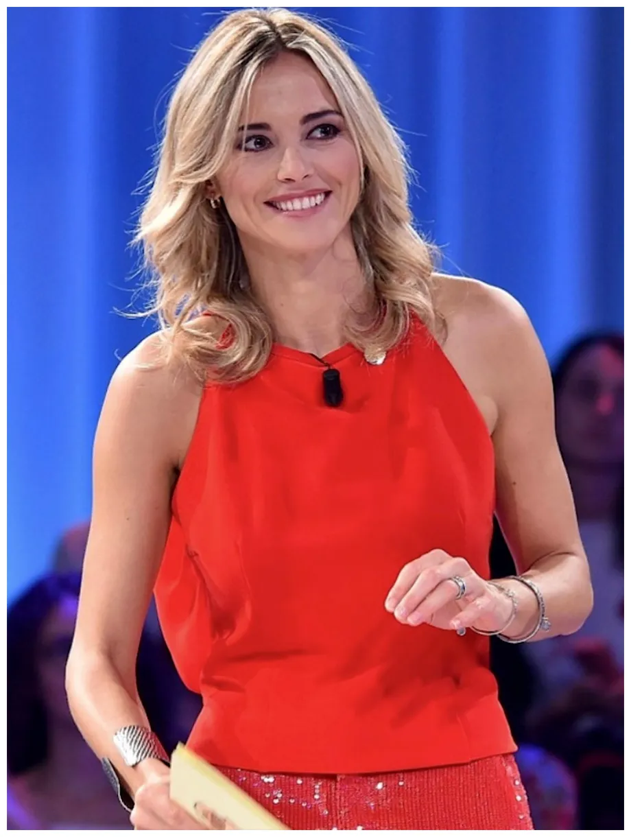 Biografia carriera, foto e vita privata