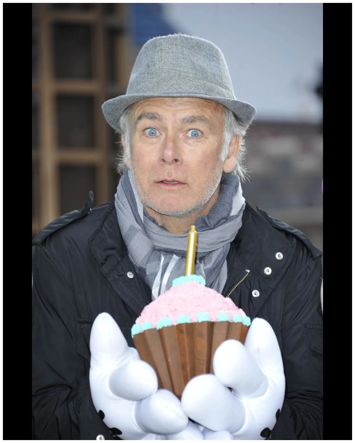 à disneyland paris, le 23 mars 2013. purepeople