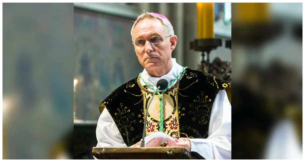 Entrevista a mons. jóvenes católicos