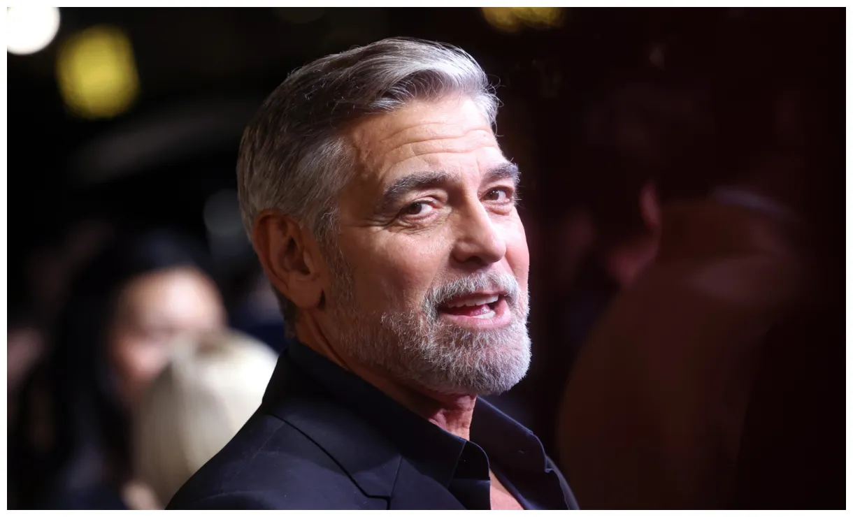 Calls david o. russell “a miserable fuck” and says no