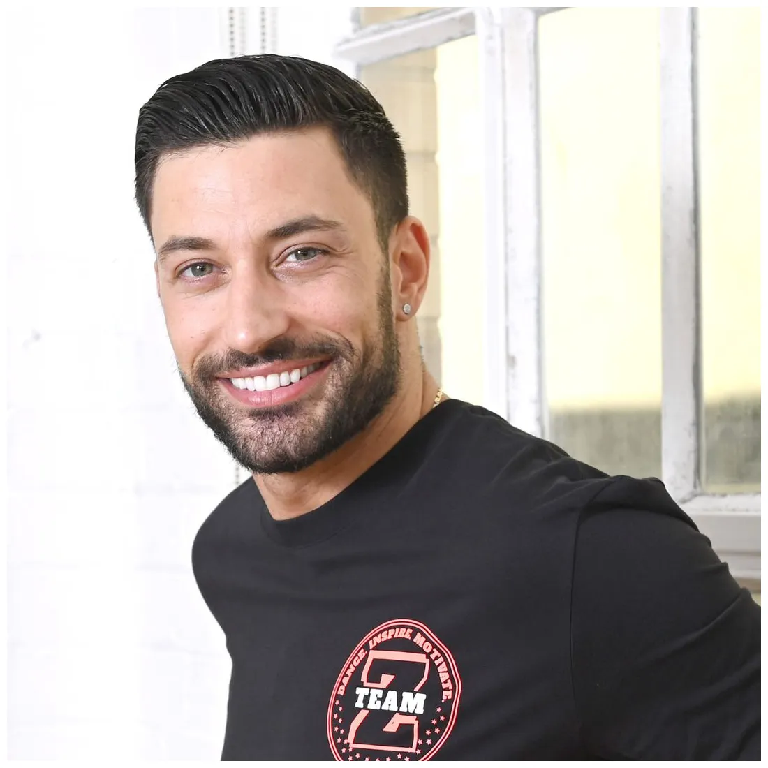 Latest news, pictures & videos hello!