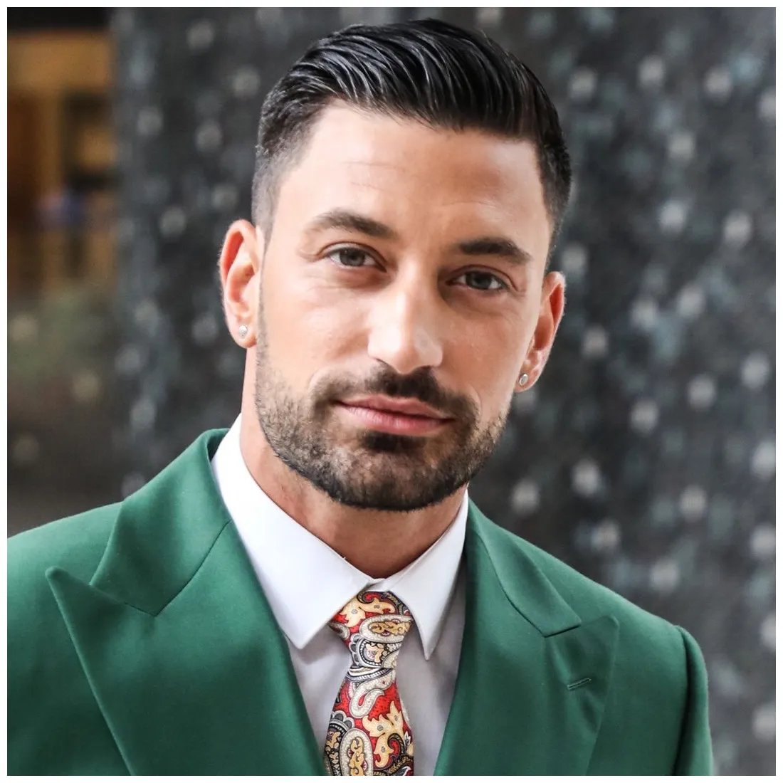 Latest news, pictures & videos hello!