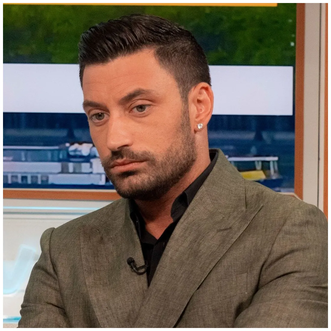 Latest news, pictures & videos hello!