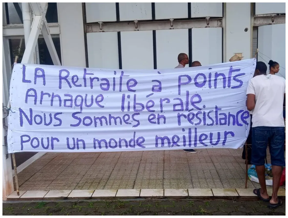 Martinique grève majoritaire et giletjaunisation des enseignants