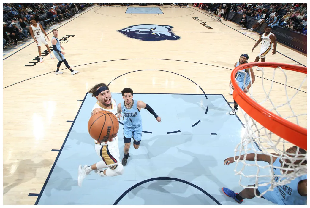 S pelicans at grizzlies game action 2/12/2024 new orleans