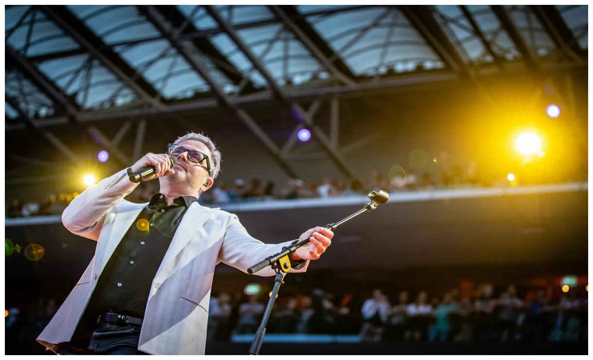 Kondigt opnieuw extra afscheidsconcert aan foto hln.be