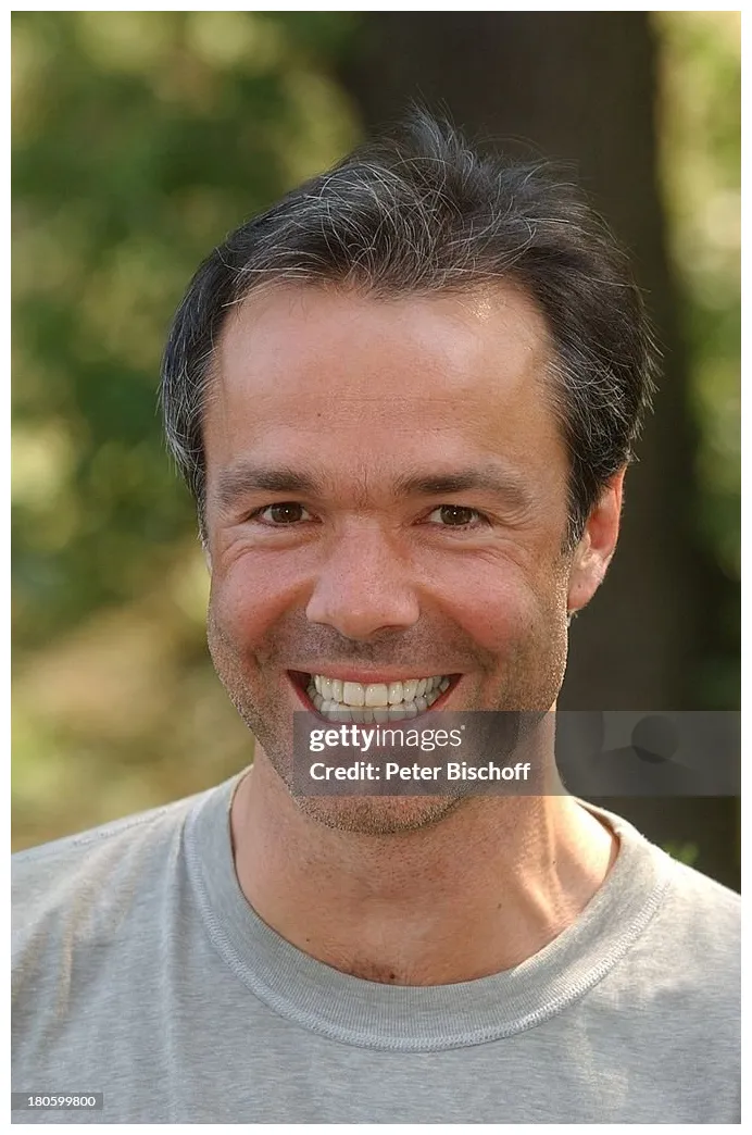 Portrait, geb. am 26. februar 1960, sternzeichen