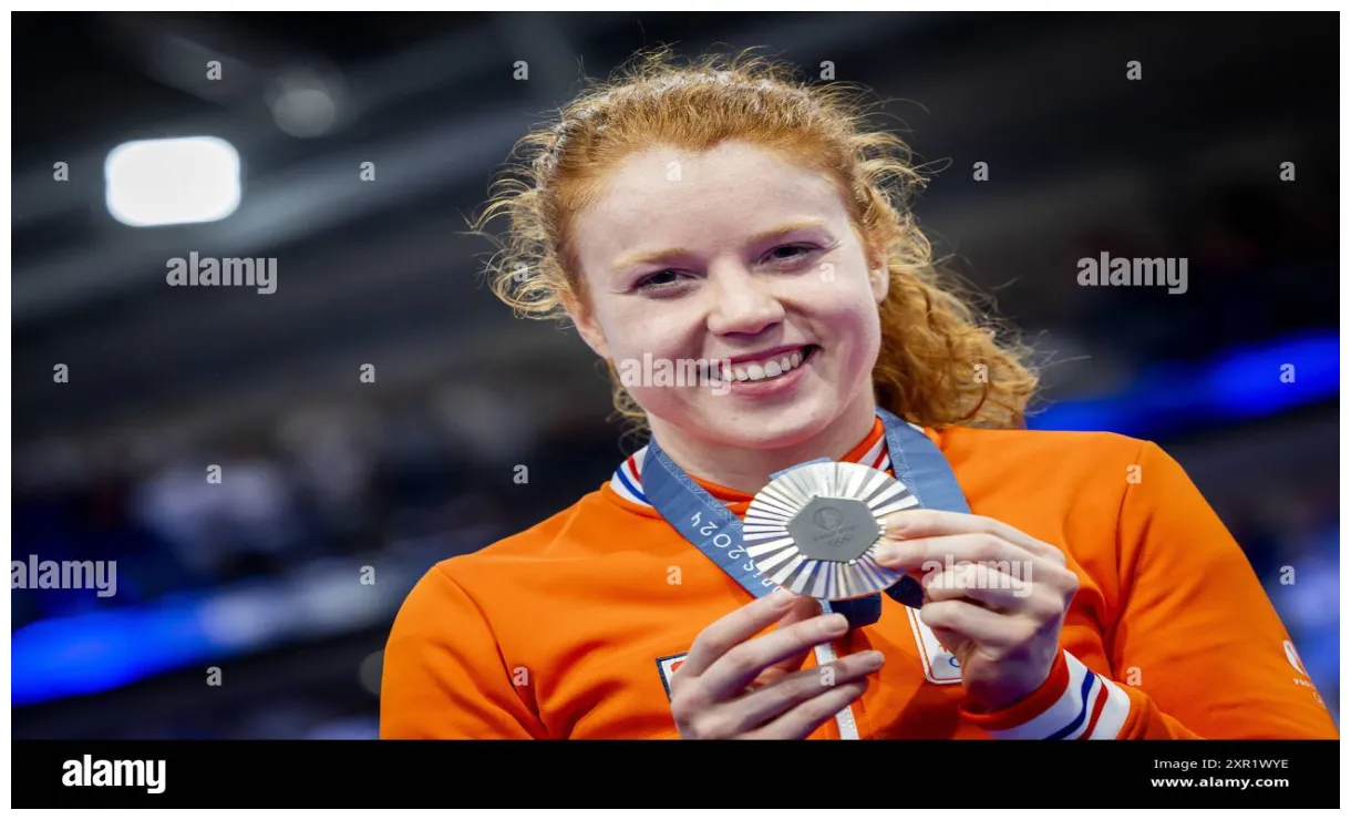 Saint-quentin-en-yvelines with her silver medal