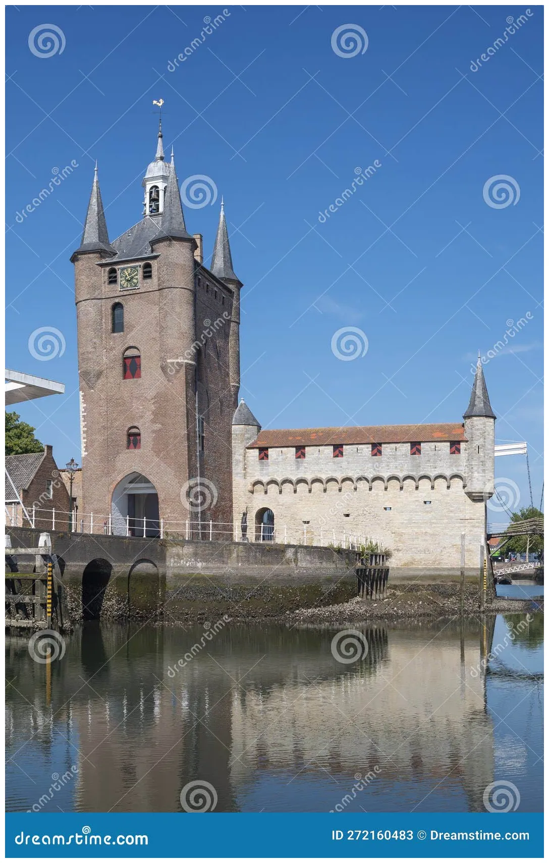 Ensemble with zuidhavenpoort. zierikzee in the province of zeeland in