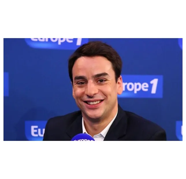 Julian bugier et samuel etienne cet été sur europe 1 puremedias