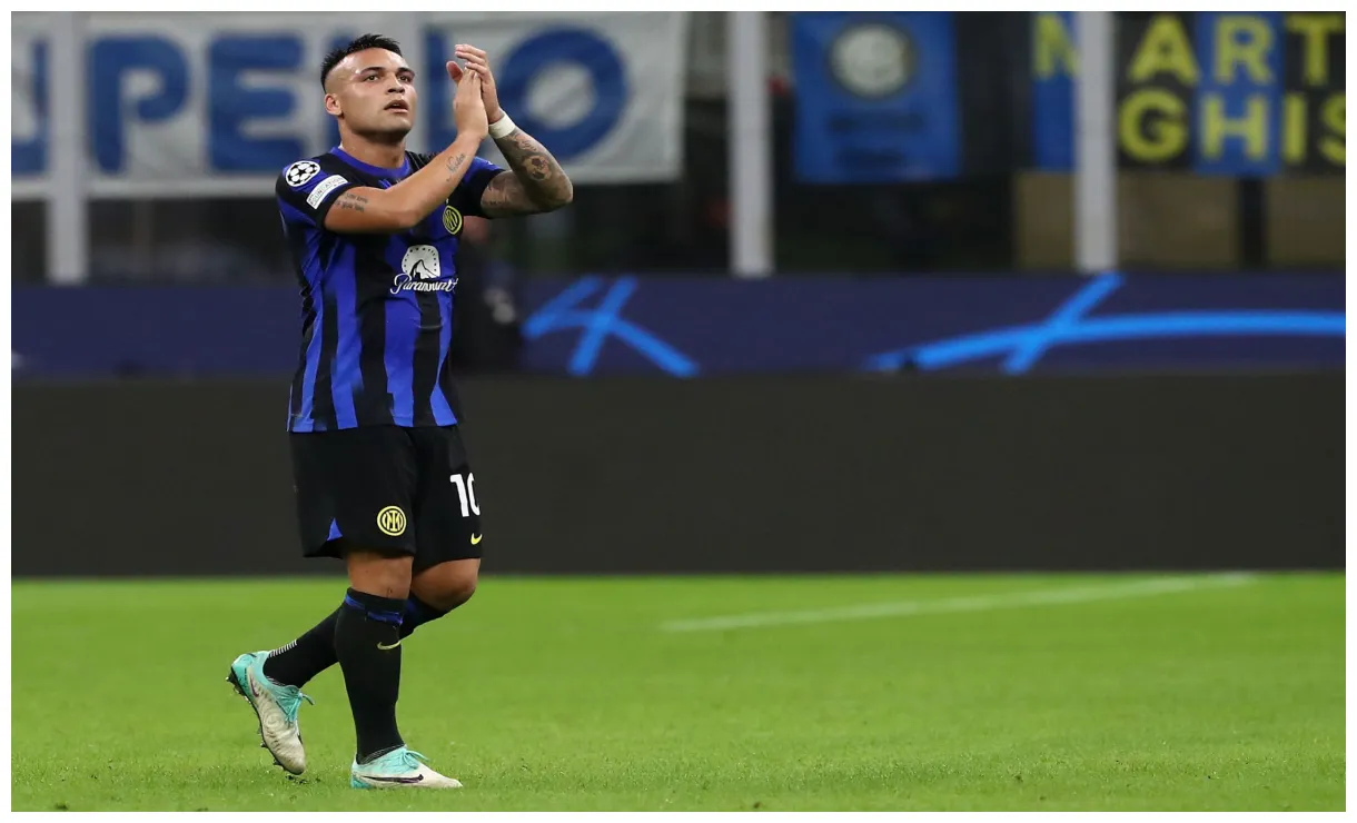 Inter captain lautaro martinez celebrates serie a win vs verona