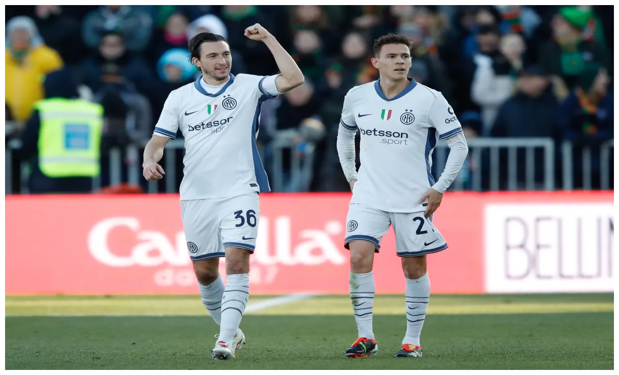 Matteo darmian celebrates venezia 0-1 inter milan serie a win