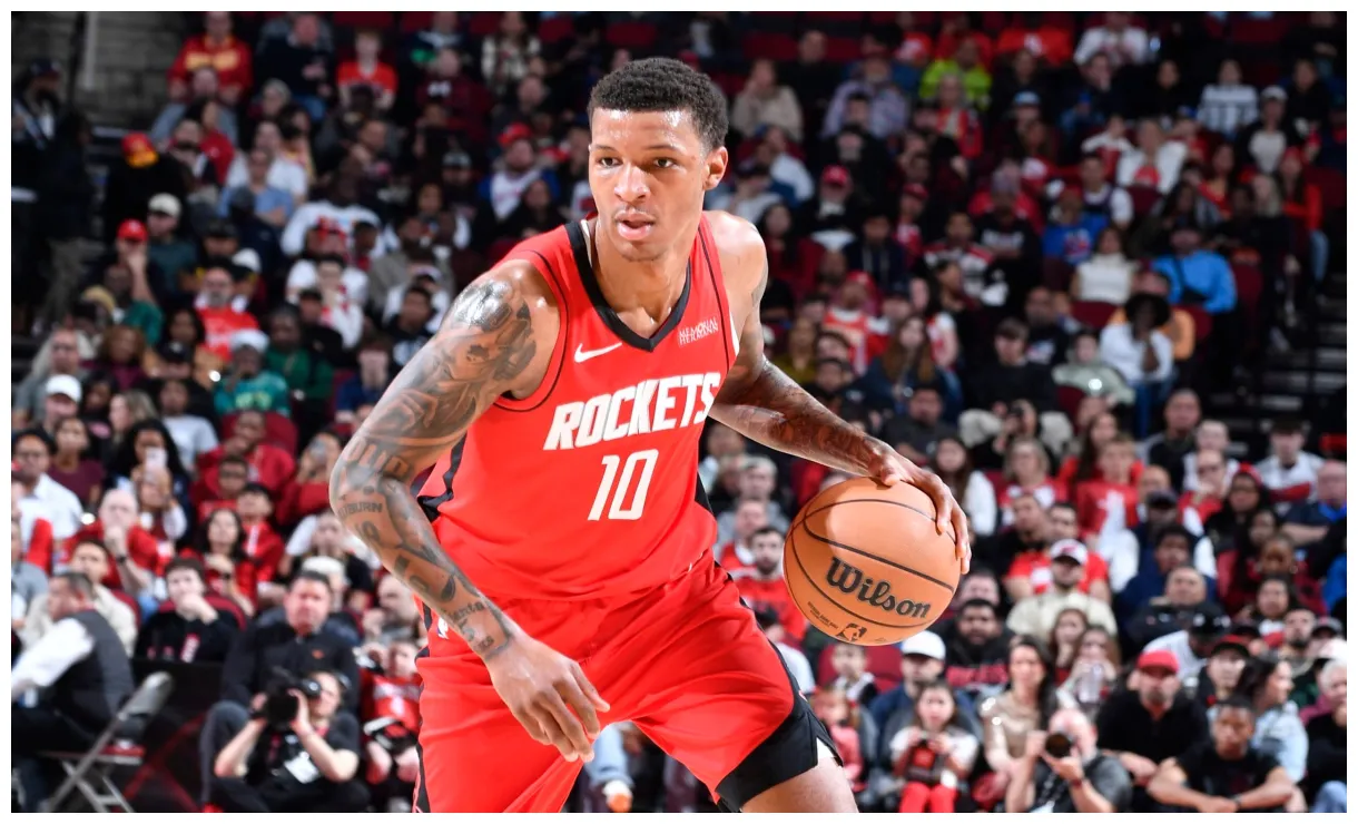 Rockets forward out 4-8 weeks with fractured hand bone