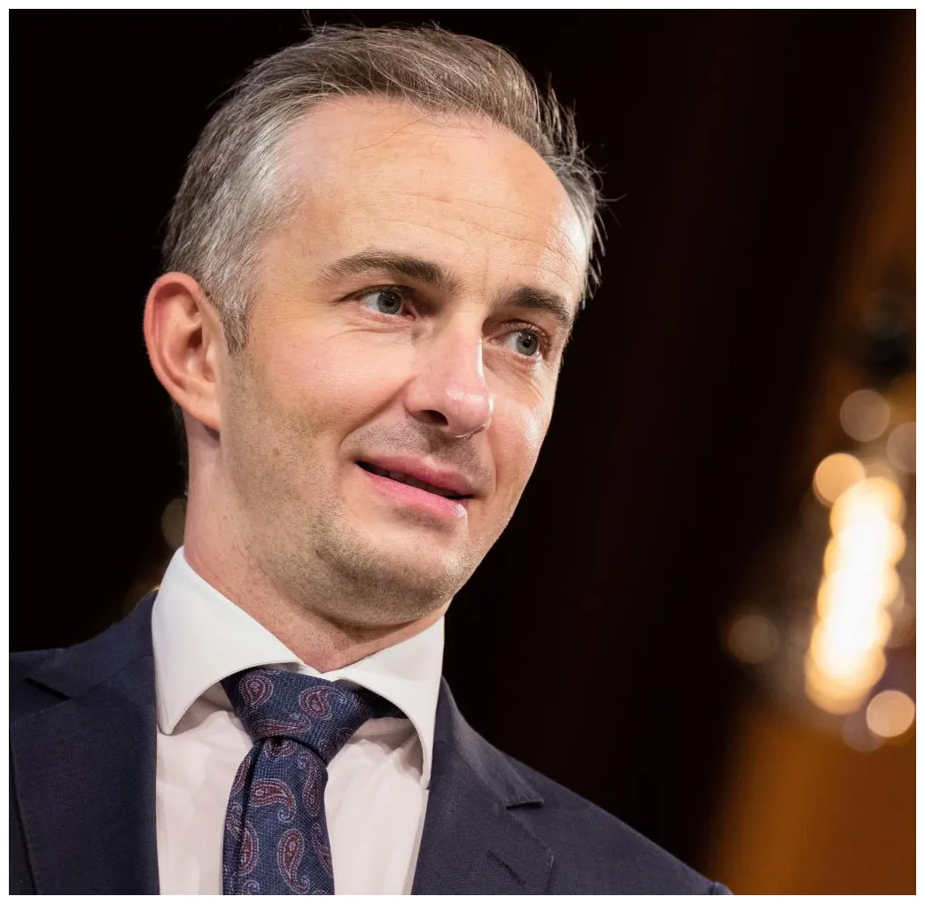 Aktuelle news & bilder zum moderator welt