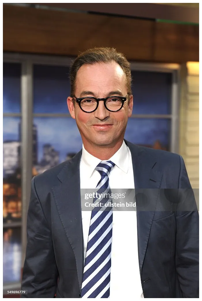 Der "spiegel"-journalist und autor news getty