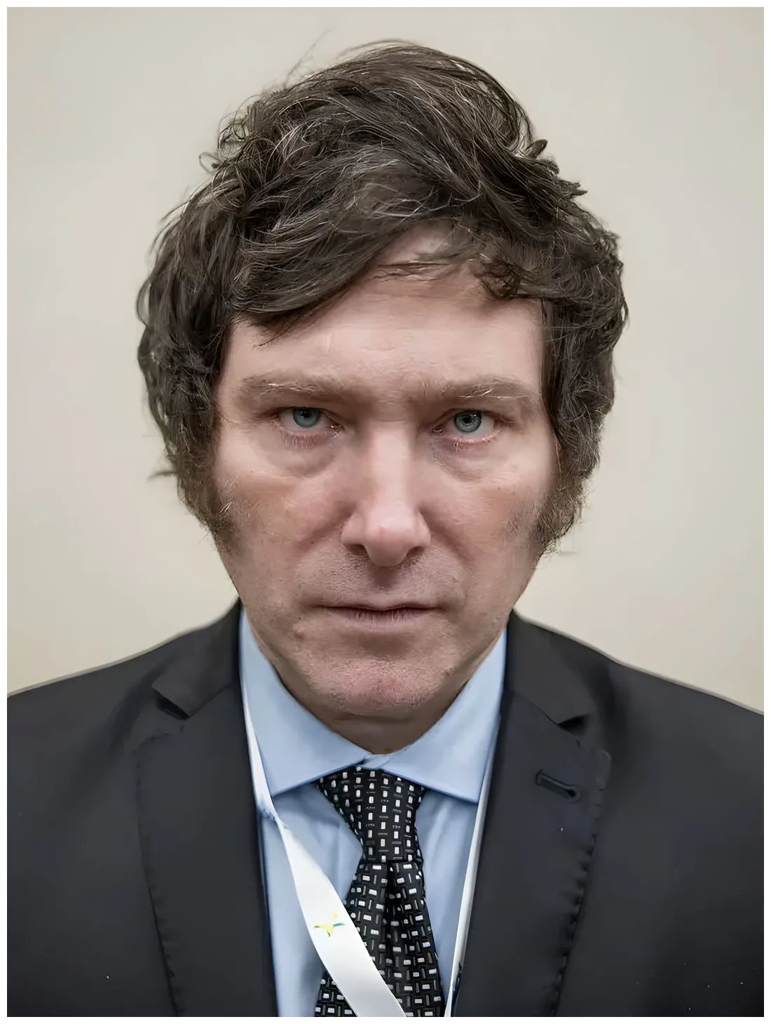 Bio, net worth, age, dogs, sister, controversies, family