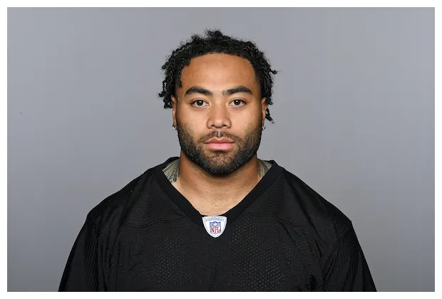 Is married? bio, family, girlfriend, net worth chumaa