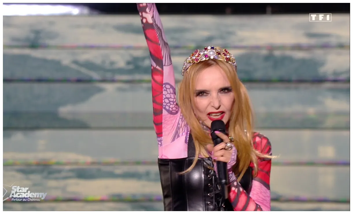 Star academy 2023 jeanne mas chante son titre "derniere song" star