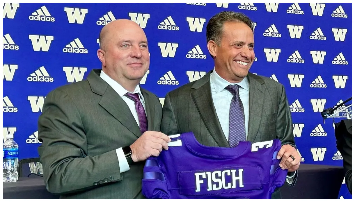 Takes over at uw — pro sports fans