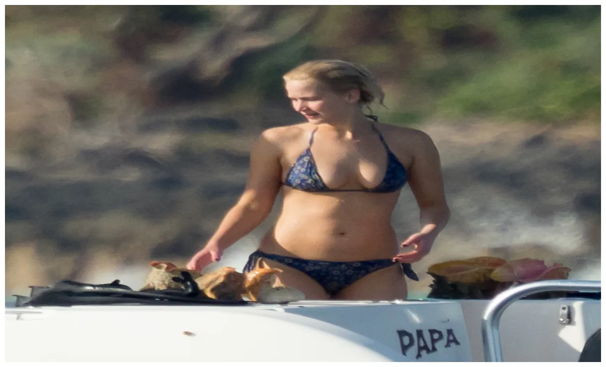20160307-jennifer-lawrence-bikini-4 planete-buzz