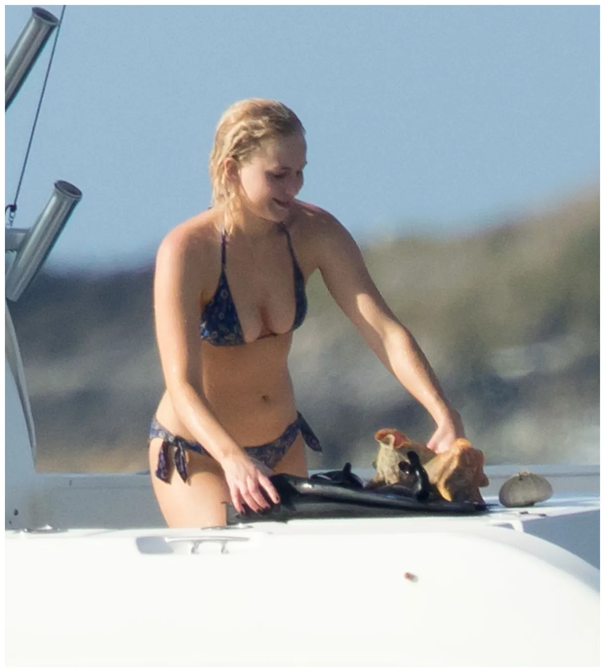 In bikini on the boat in caribbean 03/04/2016