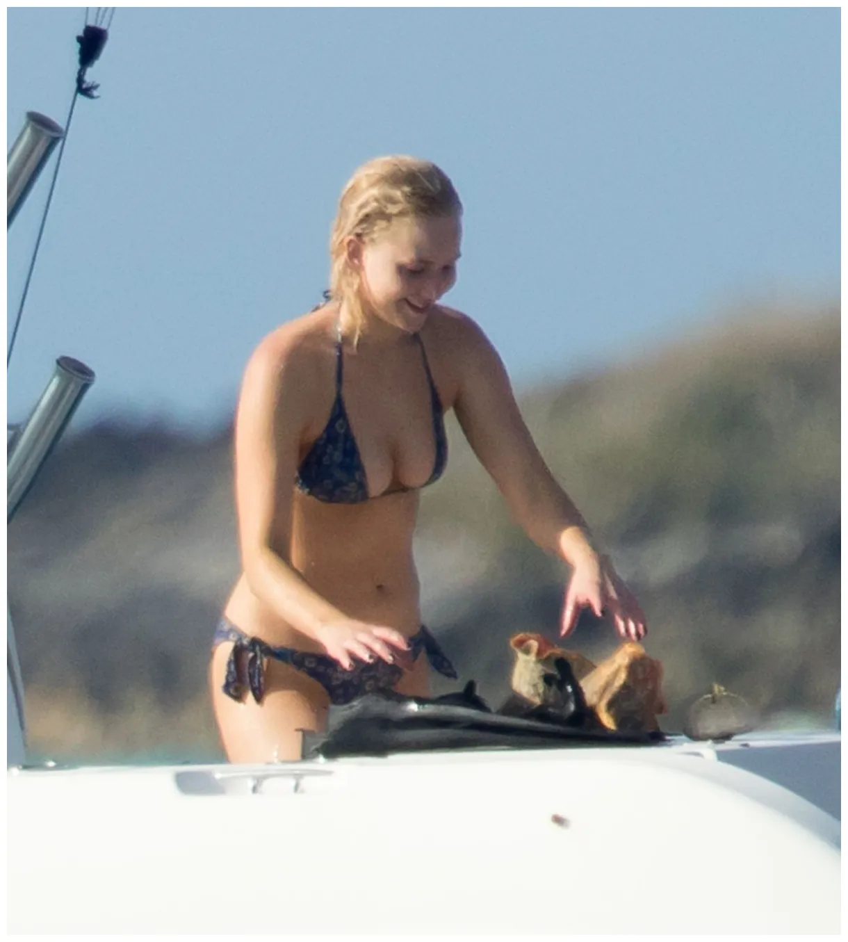 In bikini on the boat in caribbean 03/04/2016