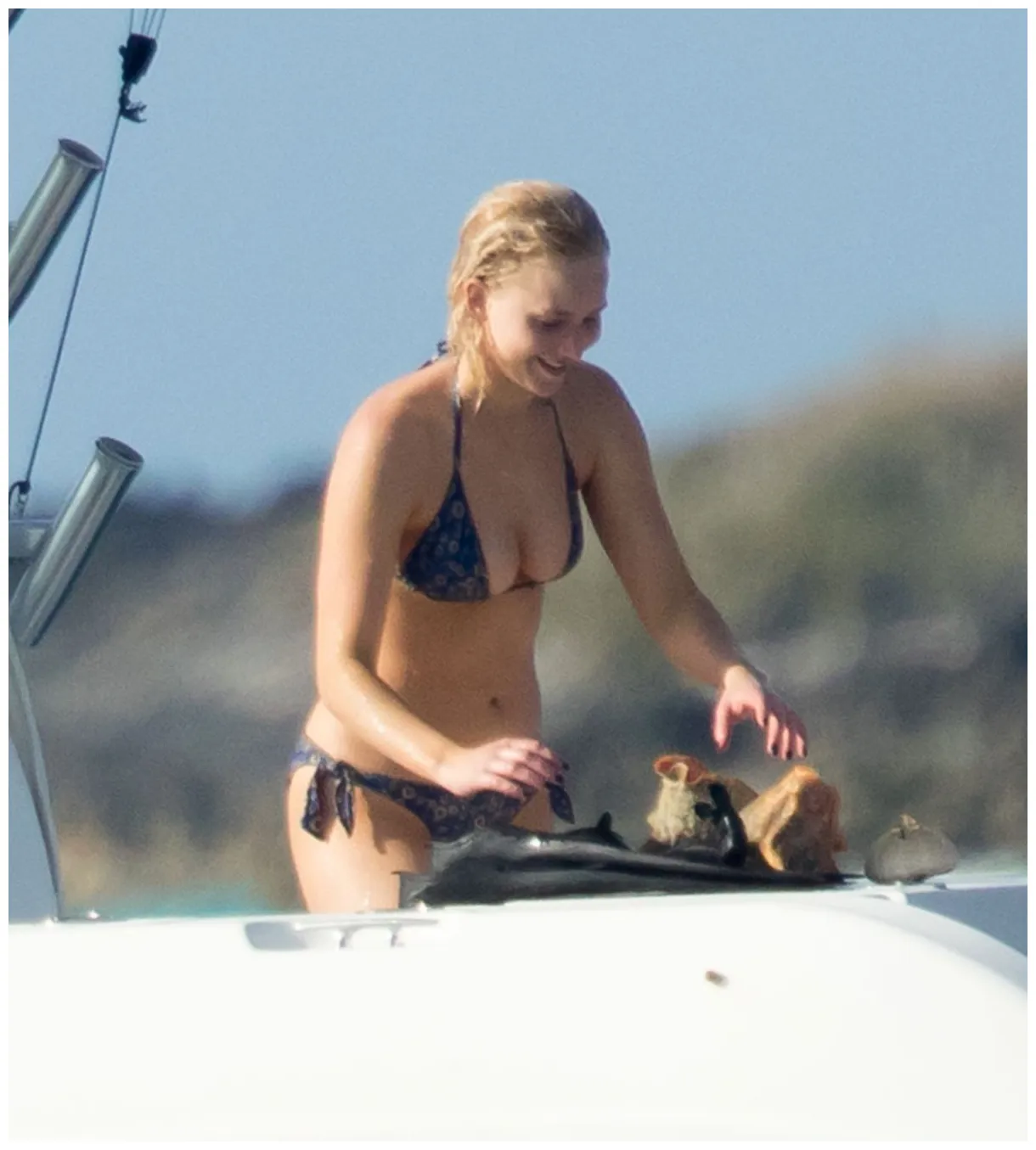 In bikini on the boat in caribbean 03/04/2016