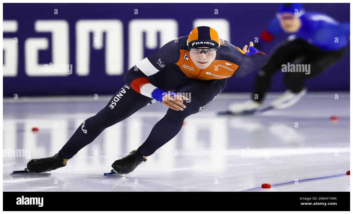 Heerenveen ned in action in the 500 meters against