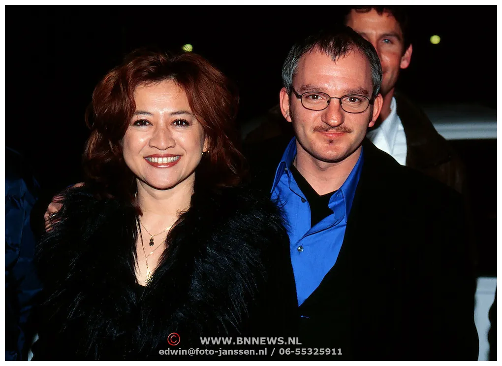 2025 wife, net worth, tattoos, smoking & body facts