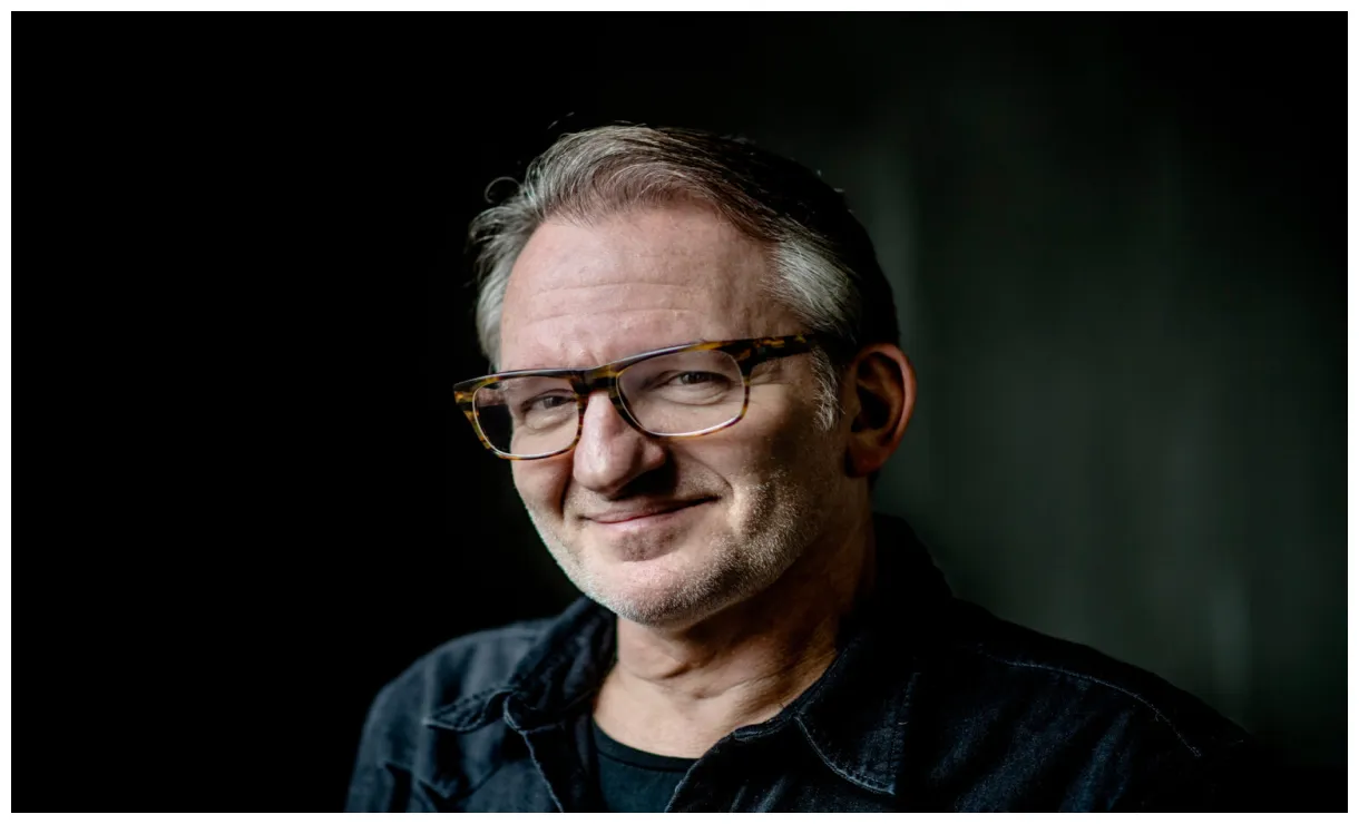 Hoopt op flinke winst showcafe.nl