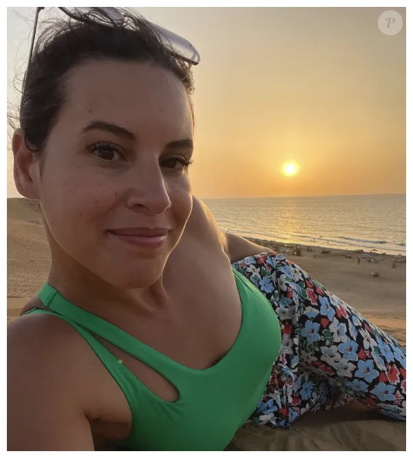 La femme de jimmy mohamed, souailla, se dévoile enfin, baiser