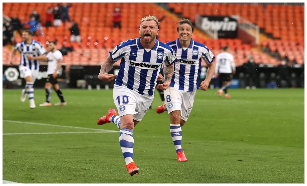 Net worth wiki, age, weight and height, relationships