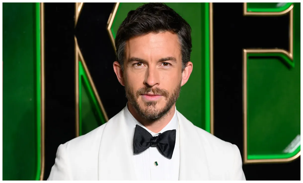 First look at wicked’s in off-west end’s richard ii