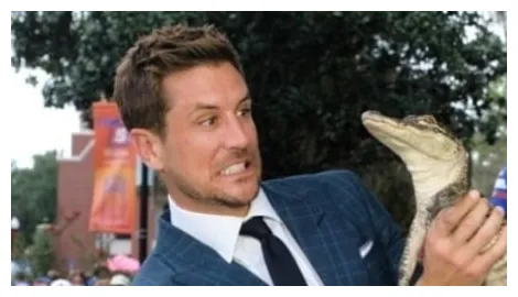 Height, weight, age, family, spouse, biography