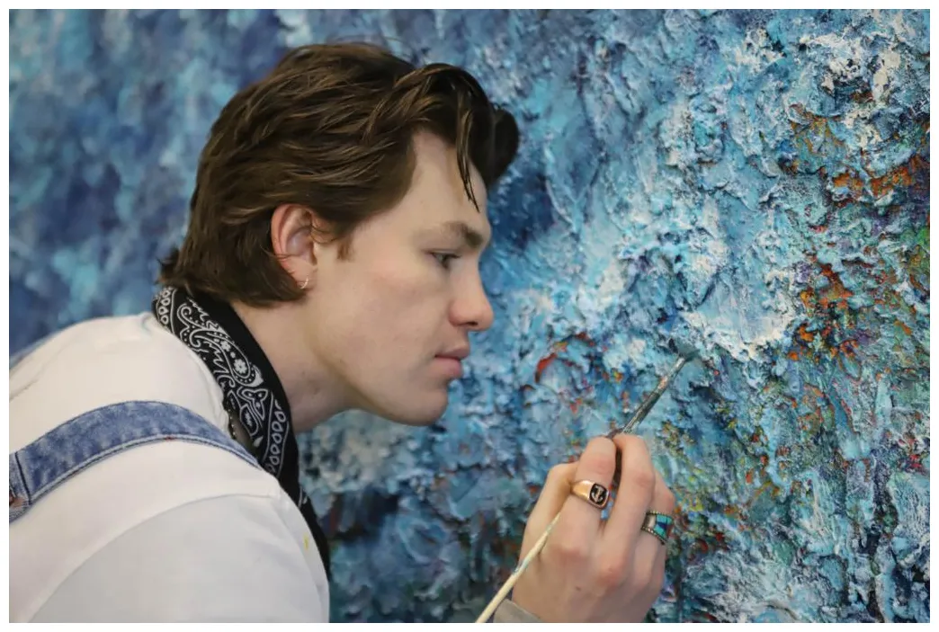 Leader and the ocean cleanup leader