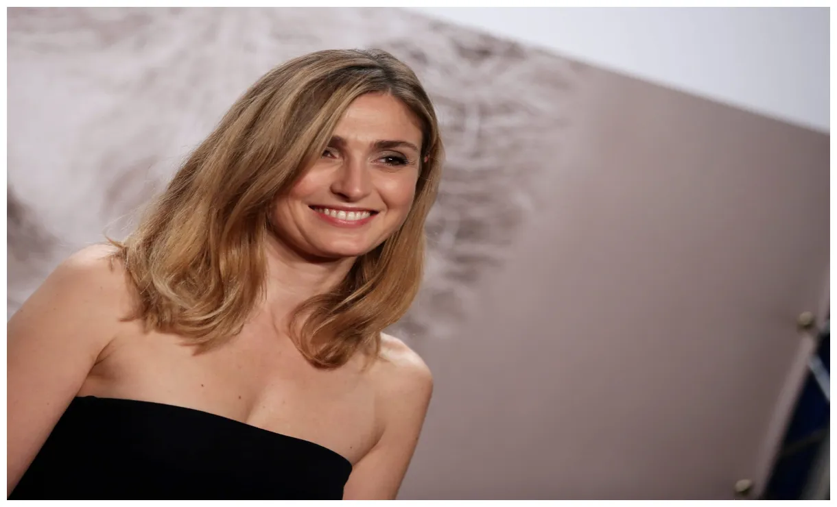 Son nouveau rôle, première dame de l'ombre closer