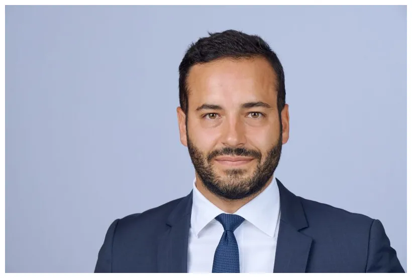 Largillière finance sur linkedin #team #evolutioninterne #equipe #